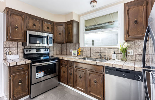 kitchen012