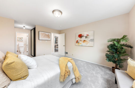 primarybedroom056