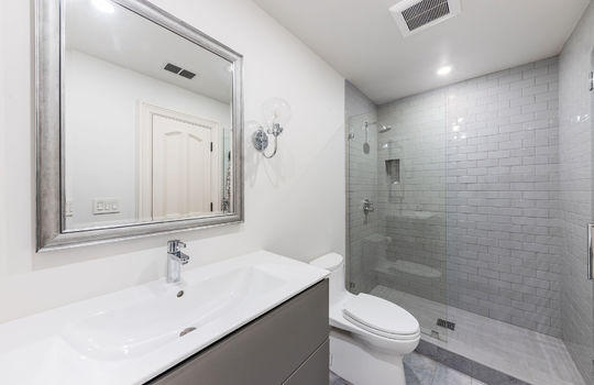 bathroom054