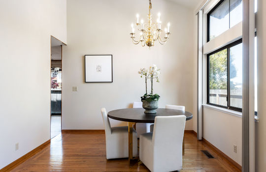 diningroom08