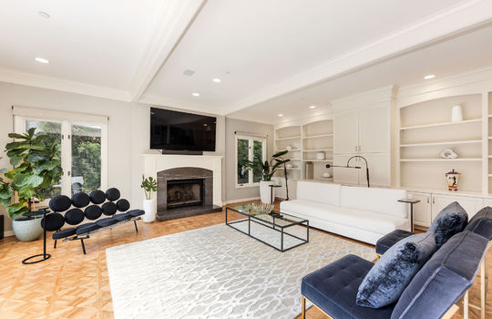 familyroom024