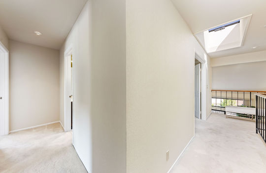 hallwayupstairs33