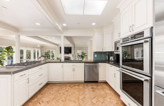 kitchen010
