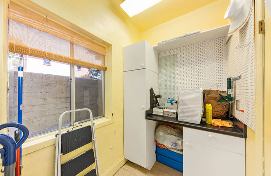 laundryroom026