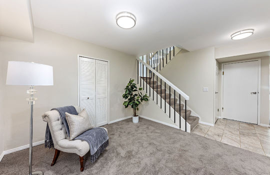 downstairsfamilyroom28