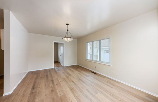907hemlockave54