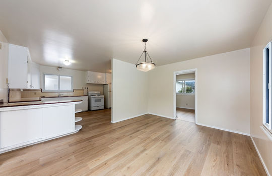 907hemlockave57