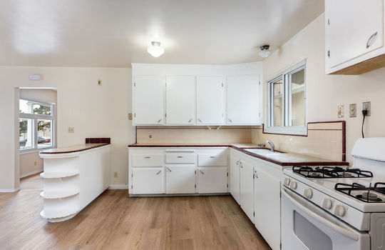 907hemlockave65