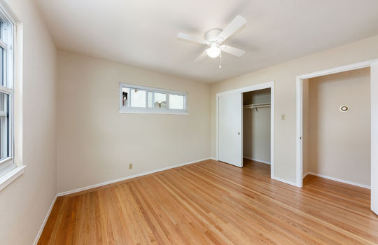911hemlockave28