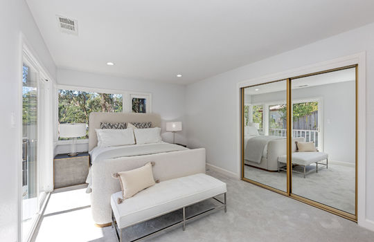 bedroom539