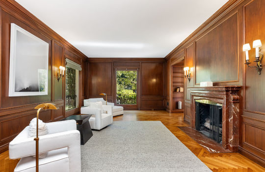 familyroom013