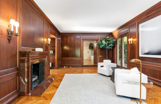 familyroom015