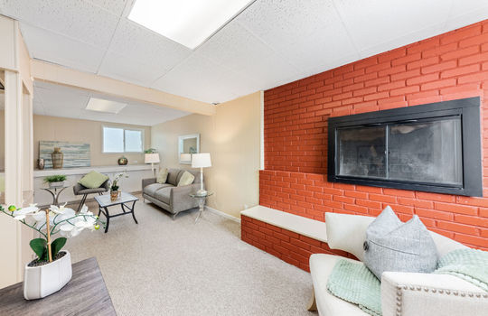 lowerlevelfamilyroom25