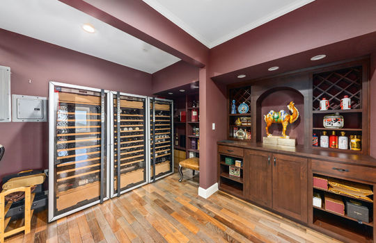 winecellar054