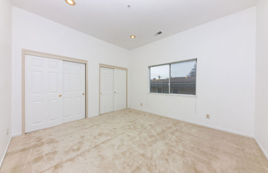 bedroom2-1