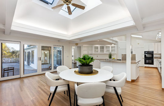 diningroom25
