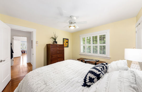 bedroom332