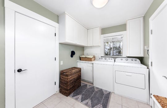 laundryroom23