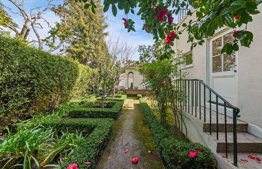 115-web-or-mls-ONA04735