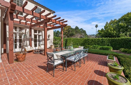 122-web-or-mls-ONA04830