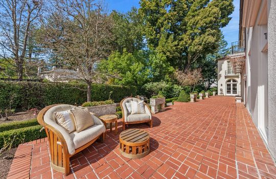 126-web-or-mls-ONA04855