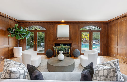 familyroom18