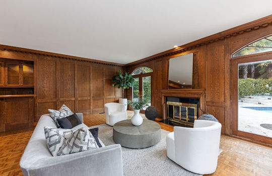 familyroom19