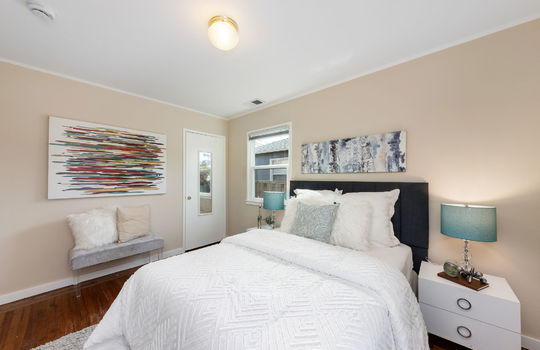 bedroom119