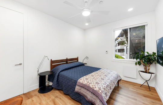 bedroom129