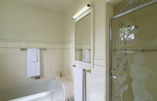 bath3rdfloor20