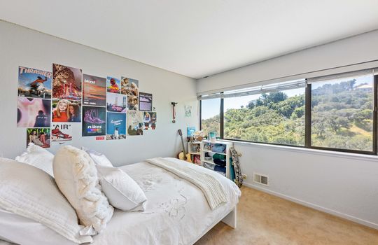 bedroom335