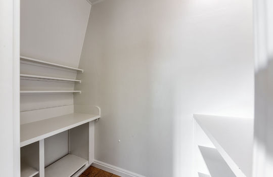 familyroomfloor367