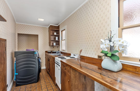 galleyfloor272