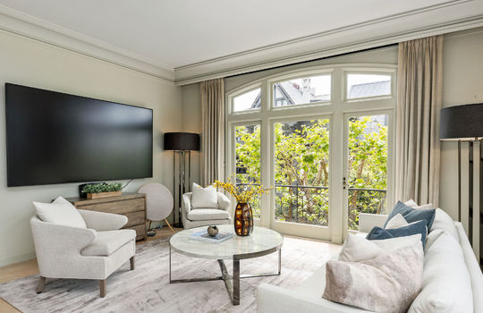 livingroomfloor132