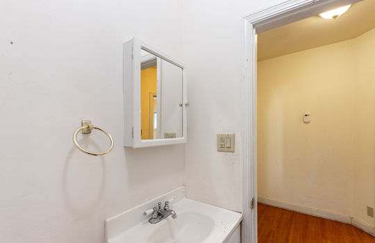 bathroom12