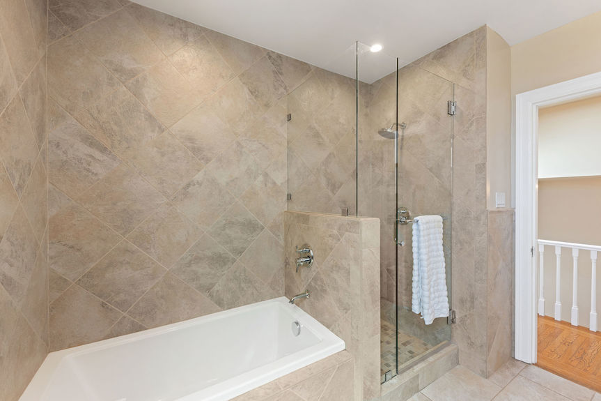 bathroom26