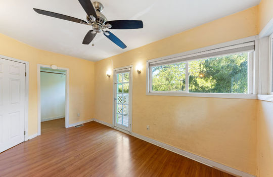 bedroom114