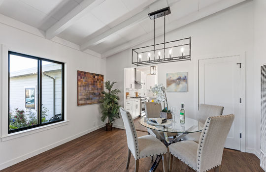 diningroom06