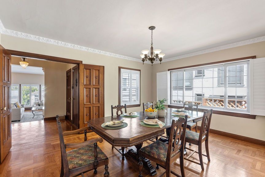 diningroom09