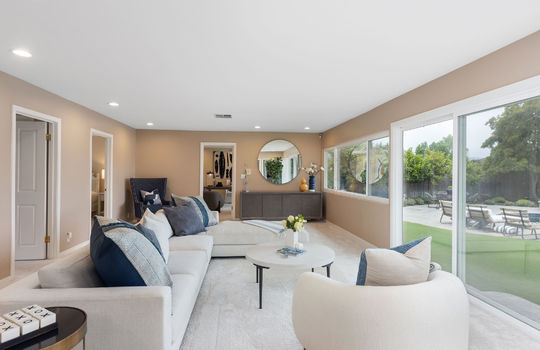 familyroom06