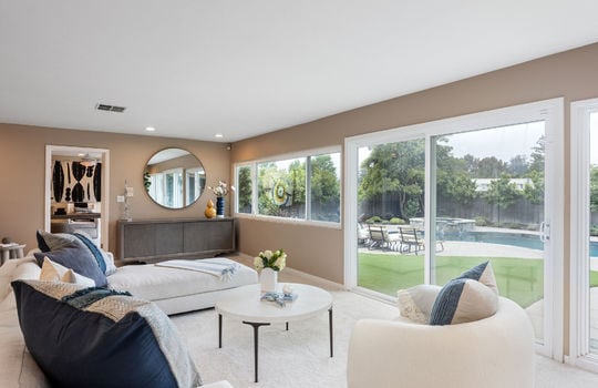 familyroom07