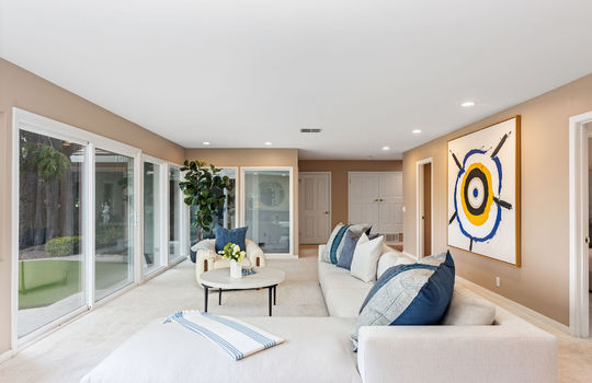 familyroom09