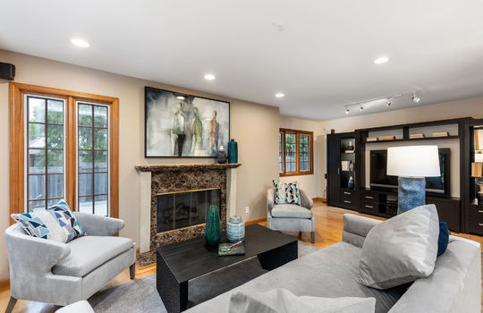 familyroom252
