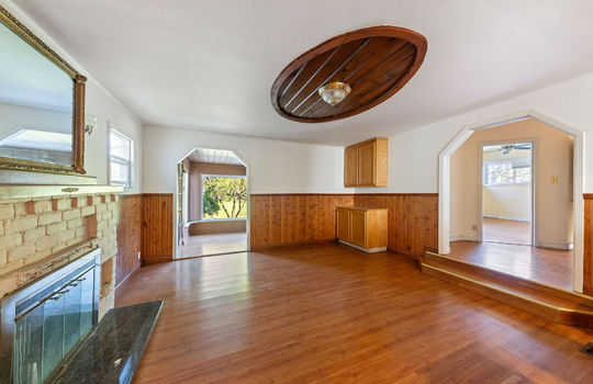 familyroom29