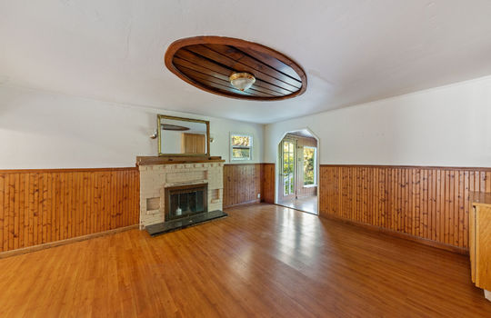familyroom30