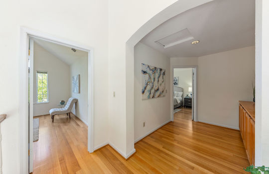 hallwayupstairs30