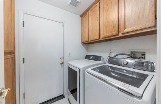 laundry28