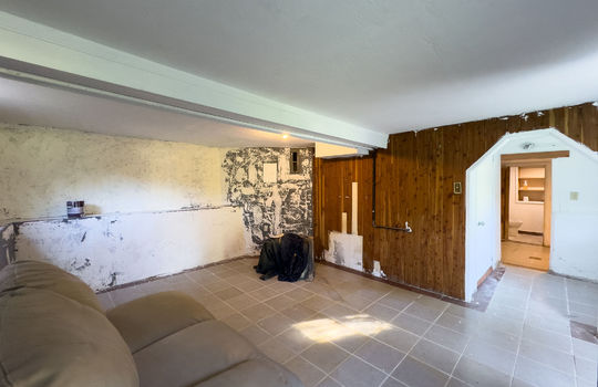 unitunderthehouse26
