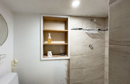 unitunderthehouse29