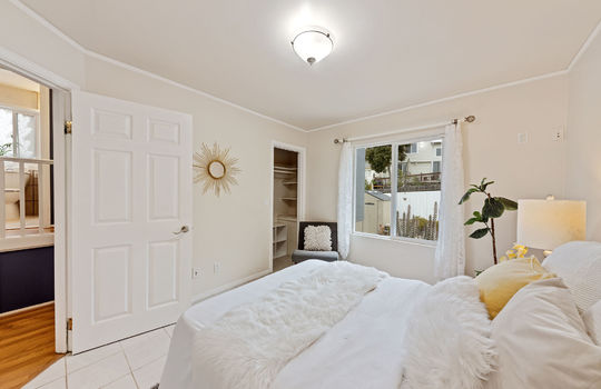 bedroom111